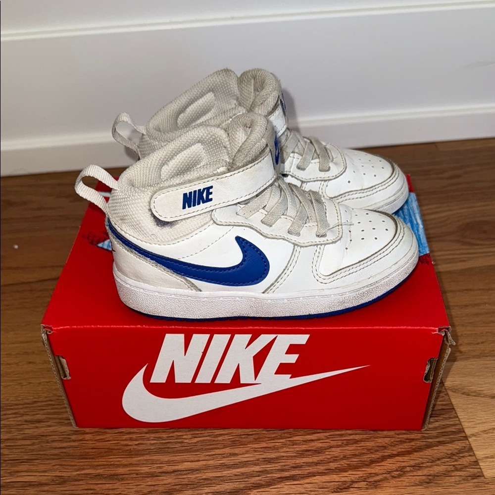 Nike Kids White and Blue Sneakers